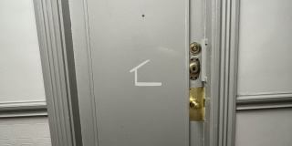 $2,075 Updated Studio in Allston | Renovated Kitchen & Bath | Cat Friendly with Approval | Near BU Gallery 5