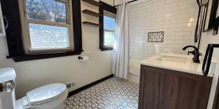 21 Elgin Avenue Gallery 27