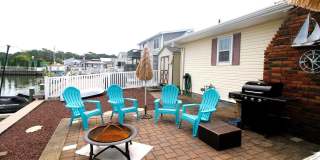 1936 MERRIMAC Drive Gallery 10