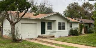 Centrally Located 2/1/1 Gallery 1