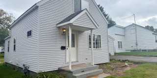3 Bed 1 Bath Single Family Home in Wausau Gallery 1