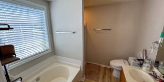 11216 Heritage Green Dr. Gallery 13