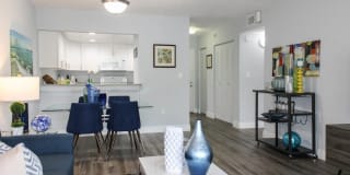 2500 Inverrary Gallery 16