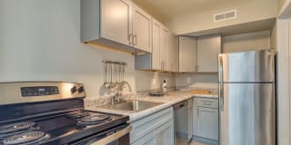 Bondale Apartments Gallery 8