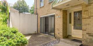 3863 PERSIMMON Circle Gallery 1