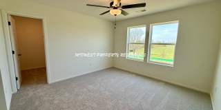 Brand-New 4 Bedroom Open w/Concept Living – Lee’s Summit Schools Gallery 9