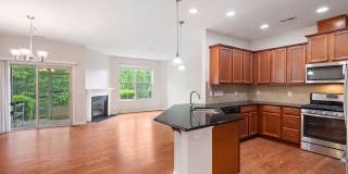 Beautiful 3 Bedroom Townhome in Thompson Ridge – Prime Durham Location! Gallery 7