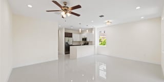 1434 SW 4th Avenue Gallery 23
