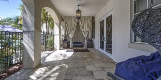 Solle Davie Luxury Apartments Gallery 18