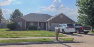 Spacious 3BR Ashland Home w/ 2-Car Garage & Large Backyard Gallery 1