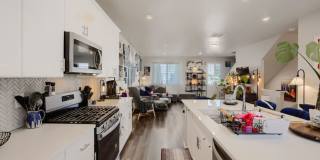 Spacious 3-Bedroom Home with Modern Finishes in North Broomfield Gallery 15