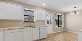 Charming Newly Remodeled Rental Home in a Quiet Neighborhood Gallery 15