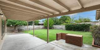 1005 E Cavalier Gallery 29