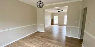 Beautiful Brick front Colonial Gallery 6