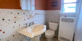 Gorgeous 3-Bedroom Apartment in Havertown! Available mid-September! Gallery 1