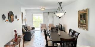 2222 N Cypress Bend Drive Gallery 9