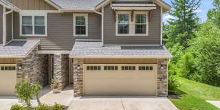 3-bedroom, 2.5-bath townhome in desirable Sweet Birch Commons community. Gallery 1