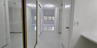 871 NE 195 ST Gallery 9