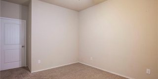 323 French Ave – Fully Furnished 5 Bed / 4 Bath Near Baylor Gallery 10