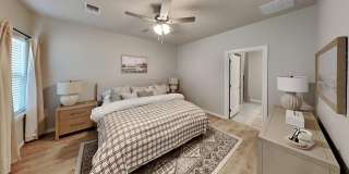 LUXURY 3 bedroom 2 bathroom cottage in 55+ community in Warr Acres, OK (LEASING SPECIAL) Gallery 15
