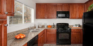 Del Mar Apartments Gallery 2