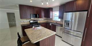 9110 NW 24th Pl Gallery 6