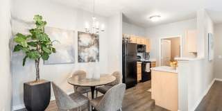 Park Place at Loyola - Affordable Housing Gallery 36