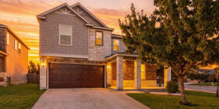 Spacious 4-Bedroom Home with Downstairs Guest Suite & Backyard Gazebo Gallery 1