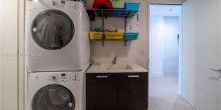 3250 NE 188th St Gallery 14