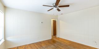 2 Bedroom, 1 Bath Home in the Medical District Gallery 1