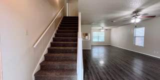 Bright and Inviting 2-Story home, conveniently located near to Randolph AFB and SAMMC! Gallery 5