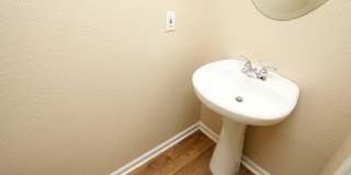 1719 Sylvan Drive - B Gallery 9