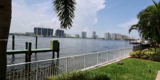 17800 N Bay Rd Gallery 35