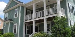 3 bedroom 3 bath home in downtown Columbia with private serene patio Gallery 1