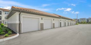 Revello Apartments Gallery 102