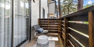 River Oaks Gallery 7