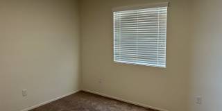 DESERT SKY TOWNHOME WITH POOL! Gallery 8
