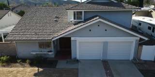 Simi Valley 4+3 w/downstairs bed + full bath + EV charger! Gallery 1