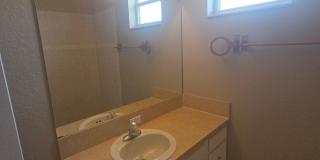 Remodeled 3 bed 2 bath home Gallery 11