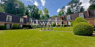 2-Bedroom Condo - Foxcroft Condos in Homewood. Gallery 1