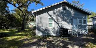 Charming 3 bedroom 2-Bath Bungalow-West Jacksonville 32254! Gallery 14