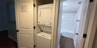 4917 Park Road Gallery 23