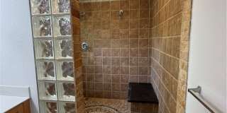 5315 Belrose Street Gallery 16