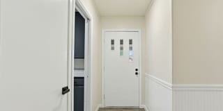 Just Renovated- Ridgeview Home Gallery 5