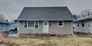 1103 44th Avenue Northeast Gallery 1