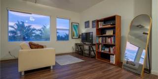 359 Hoskins Court Gallery 75