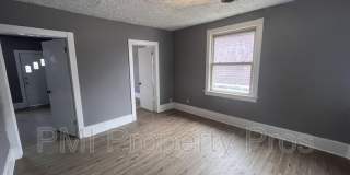 2945 N 23rd St Gallery 36