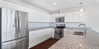 The Flats at East Bank The Flats at East Bank Gallery 13