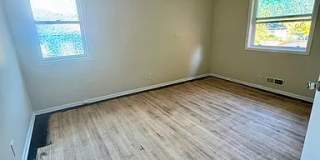 10550 Quincy Boulevard Northeast - 1 Gallery 21