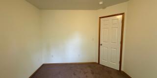 4 Bed 2 Bath Home in Waterbury Meadows Gallery 26